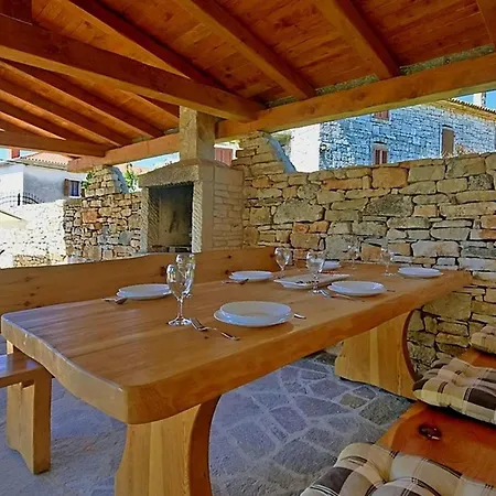 David Tatil Evi Tinjan