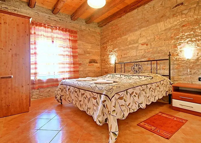 David Holiday home *