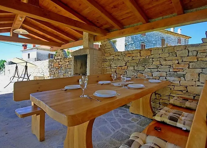 David Ferienhaus Tinjan